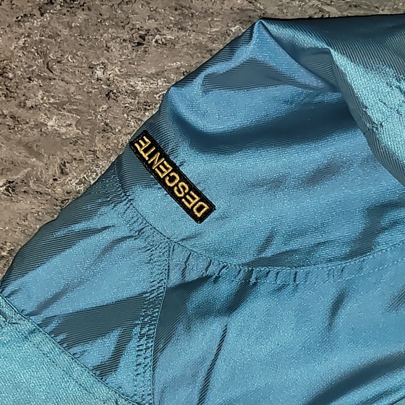 Vintage. DESCENTE. Ski & Snowboard Jacket. Never-worn. Men's Large/XL - Picture 6 of 16